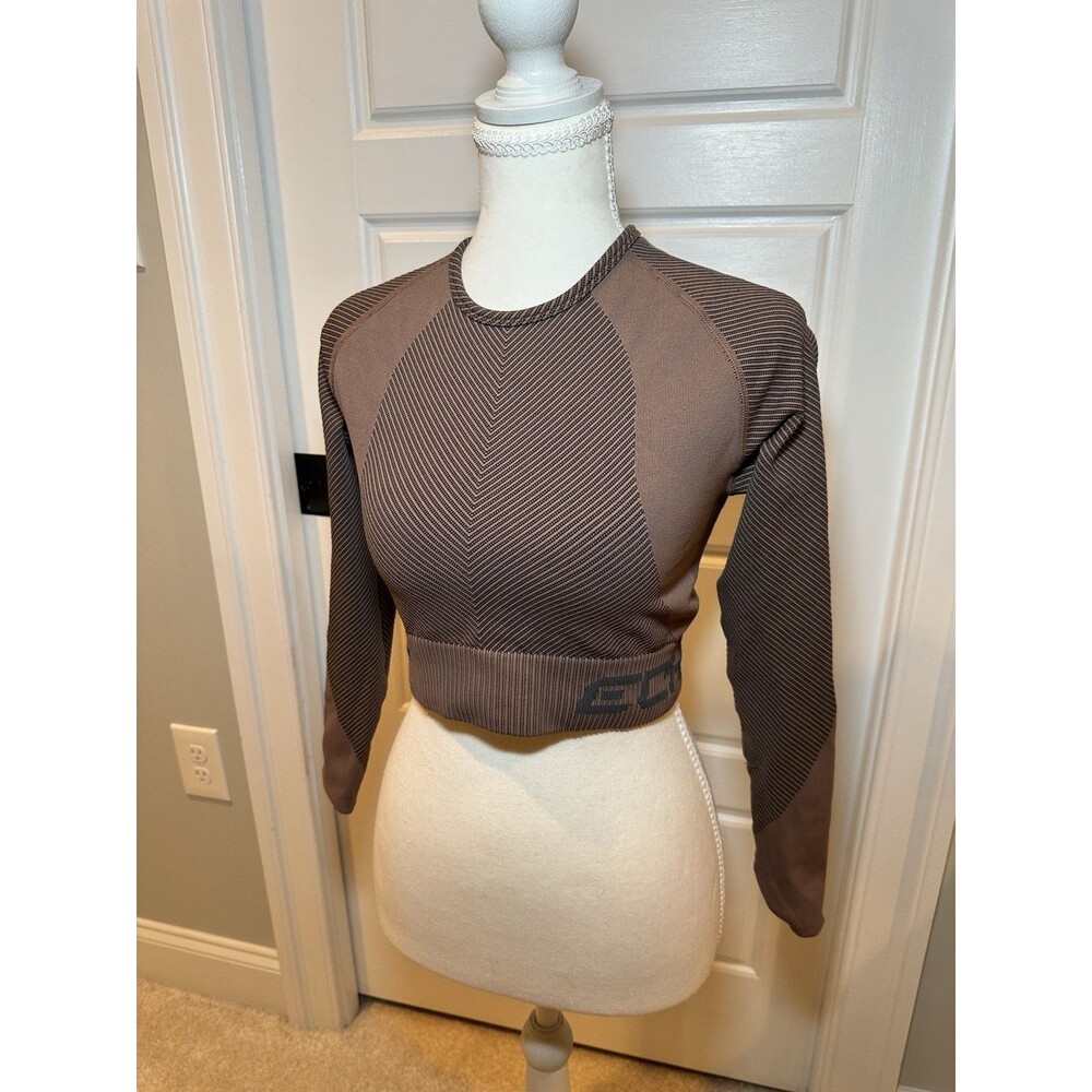 ECHT Arise Ignite Athletic Crop Top Size Medium Athleisure Gym Sports Wear